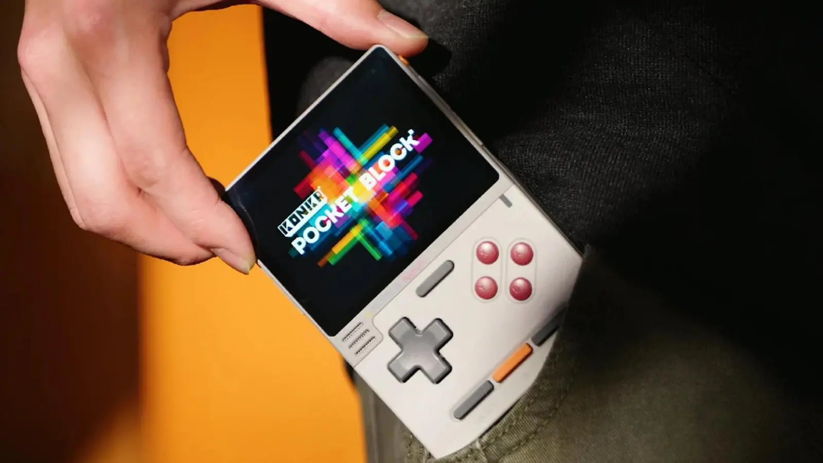 Ayaneo Konkr Pocket Block: vertikāla portatīvā retro konsole
