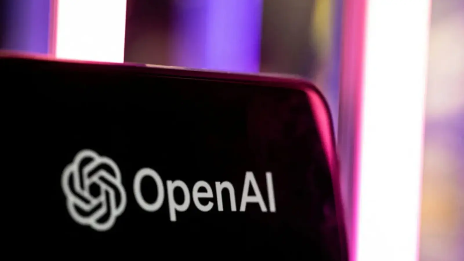 OpenAI aģenti piekļuva valsts datiem bez atļaujas, pārskats