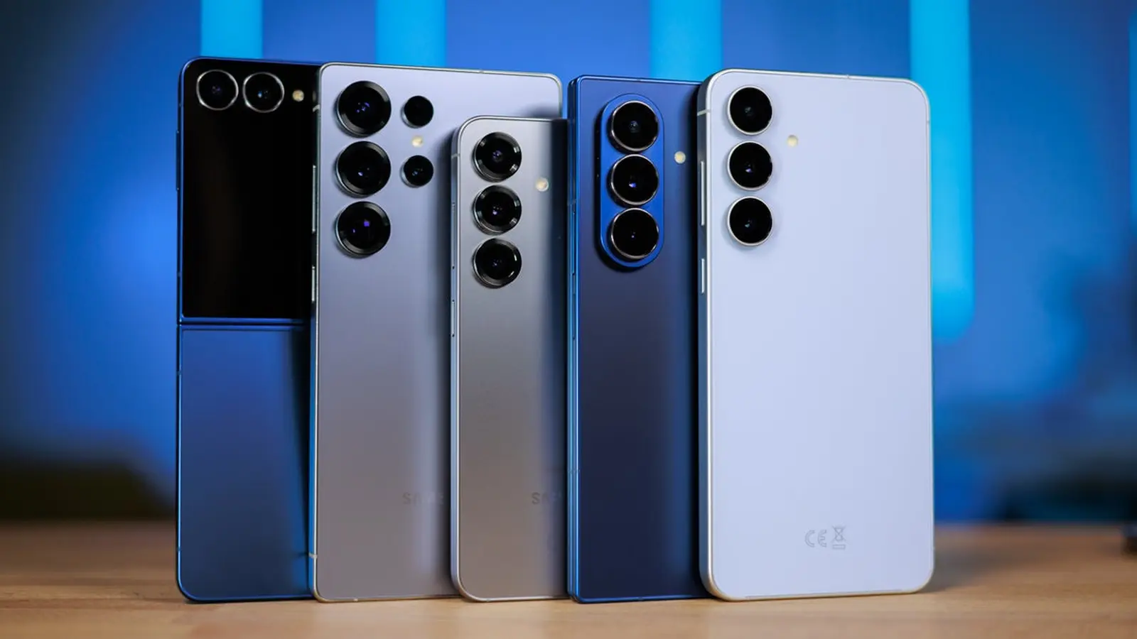Samsung samazina Q4 viedtālruņu ražošanu no 20% līdz 30%