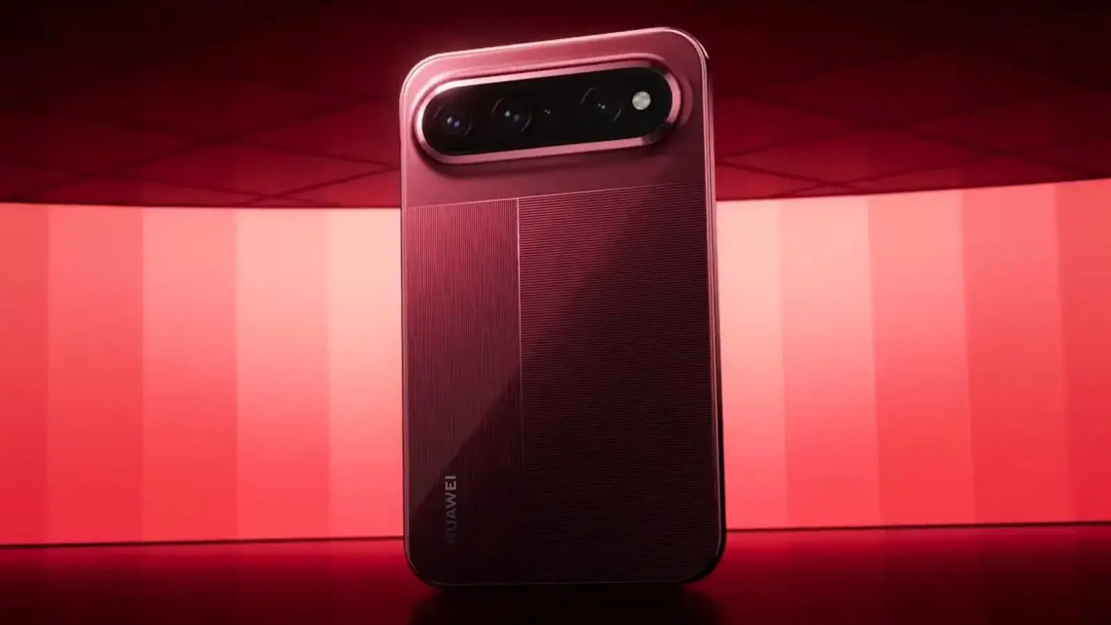 Huawei Pura X View: platais ekrāns un spēcīga pieprasījuma
