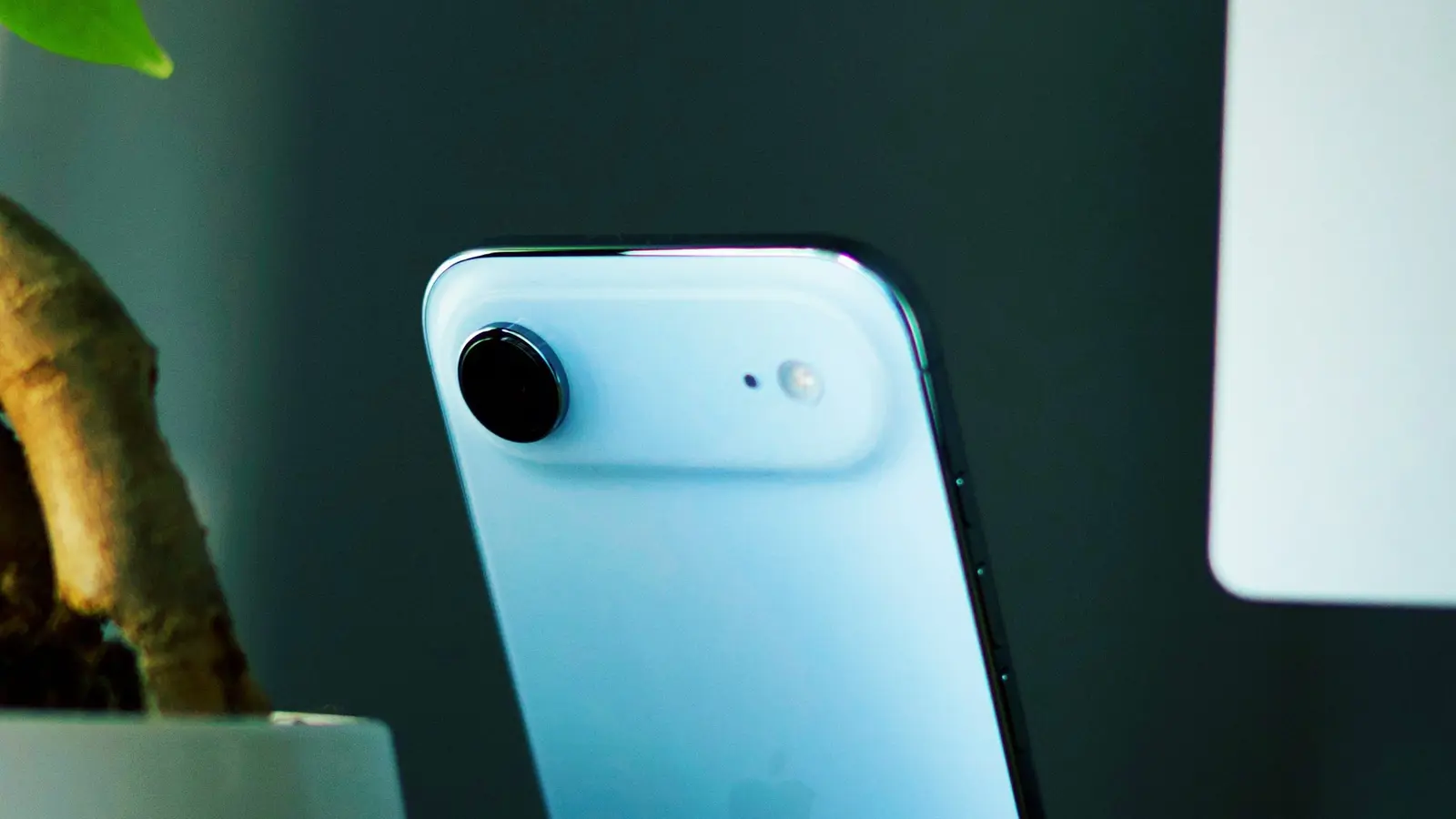 iPhone Air 2: plānāks 5,2 mm un uzlabota baterija modelī