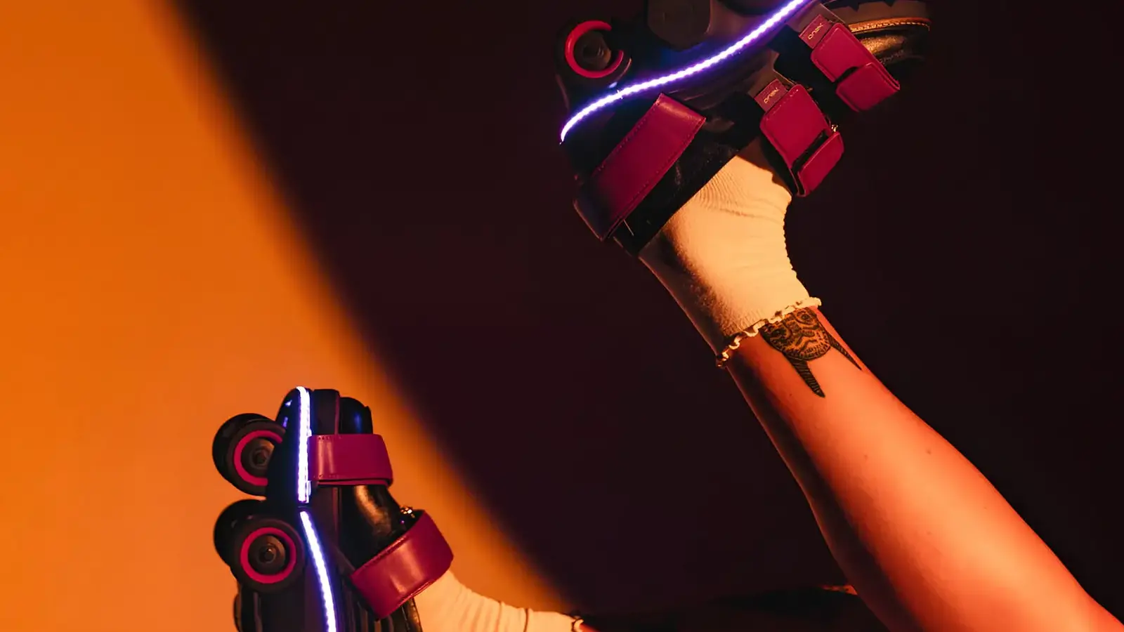 Shift Robotics Moonwalkers Dusk: vieglākā motorēta kurpe
