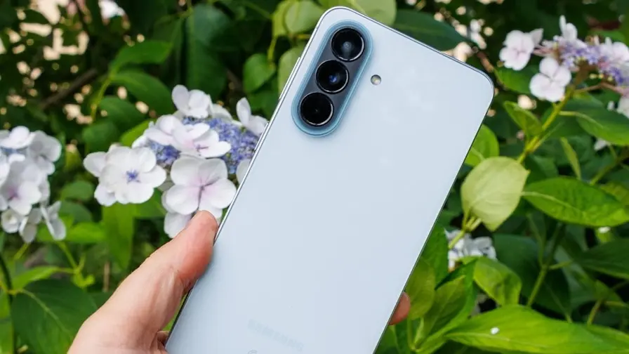 Samsung Galaxy A58: 50MP kamera un Android 17 gaidāms Samsung Galaxy A58: 50MP kamera un Android 17 gaidāms